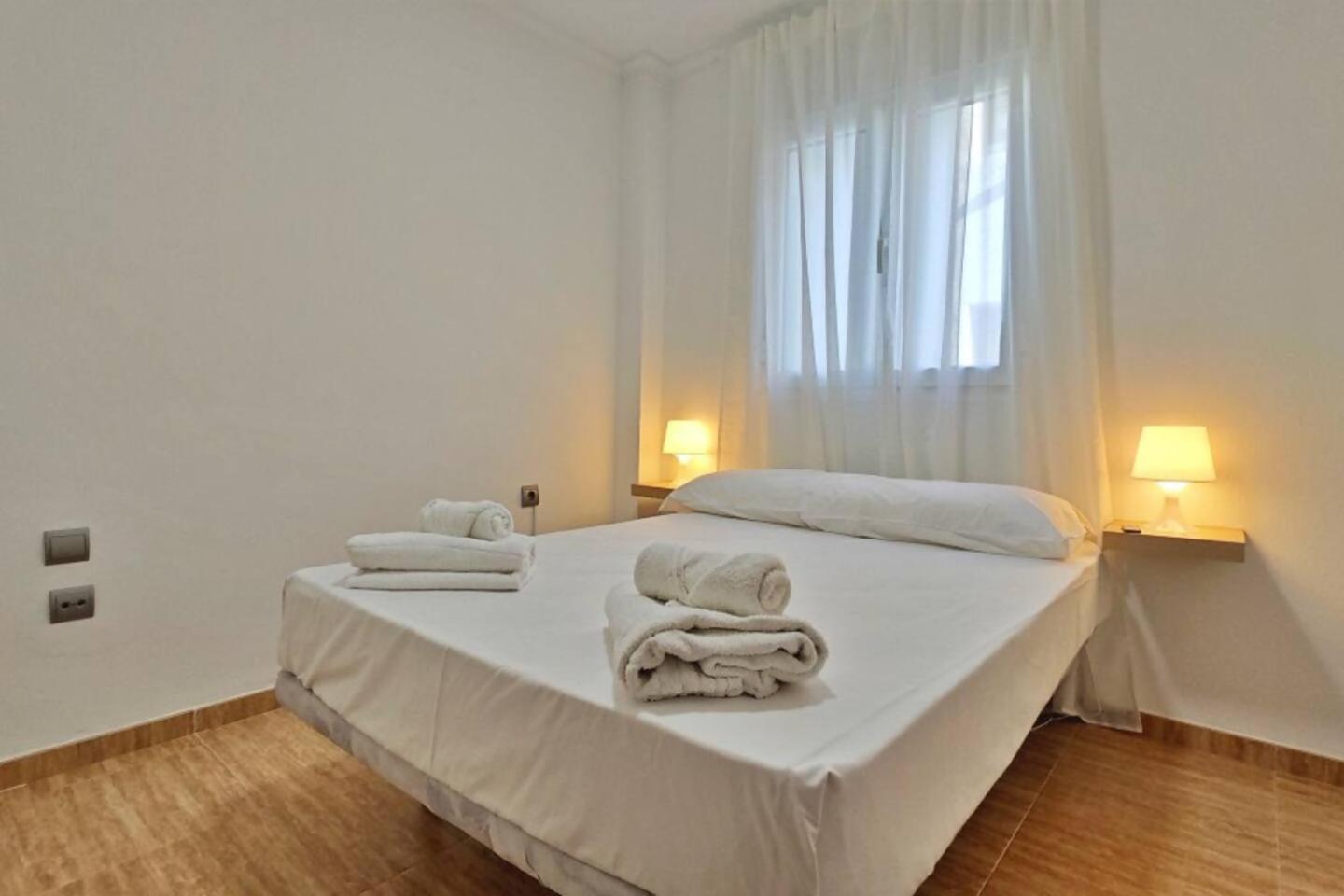 Apartamento Paseo Larios Torre Del Mar Eksteriør bilde